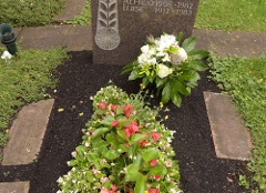 Gedenkstrauß - Edel